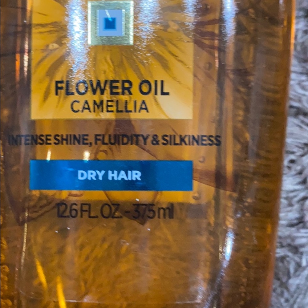 Shampoo - Picture 6 of 7